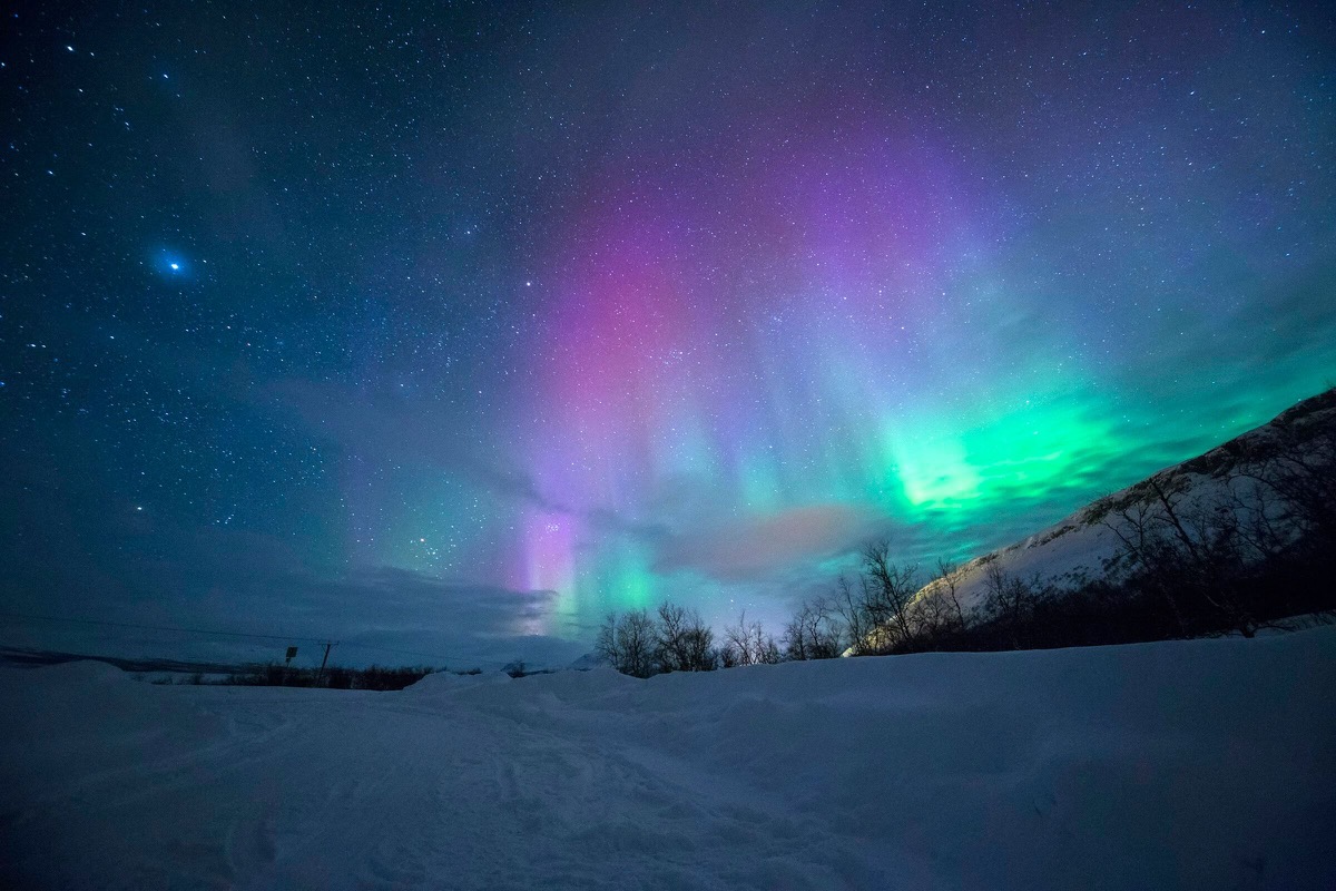 Arctic expanse under northern light